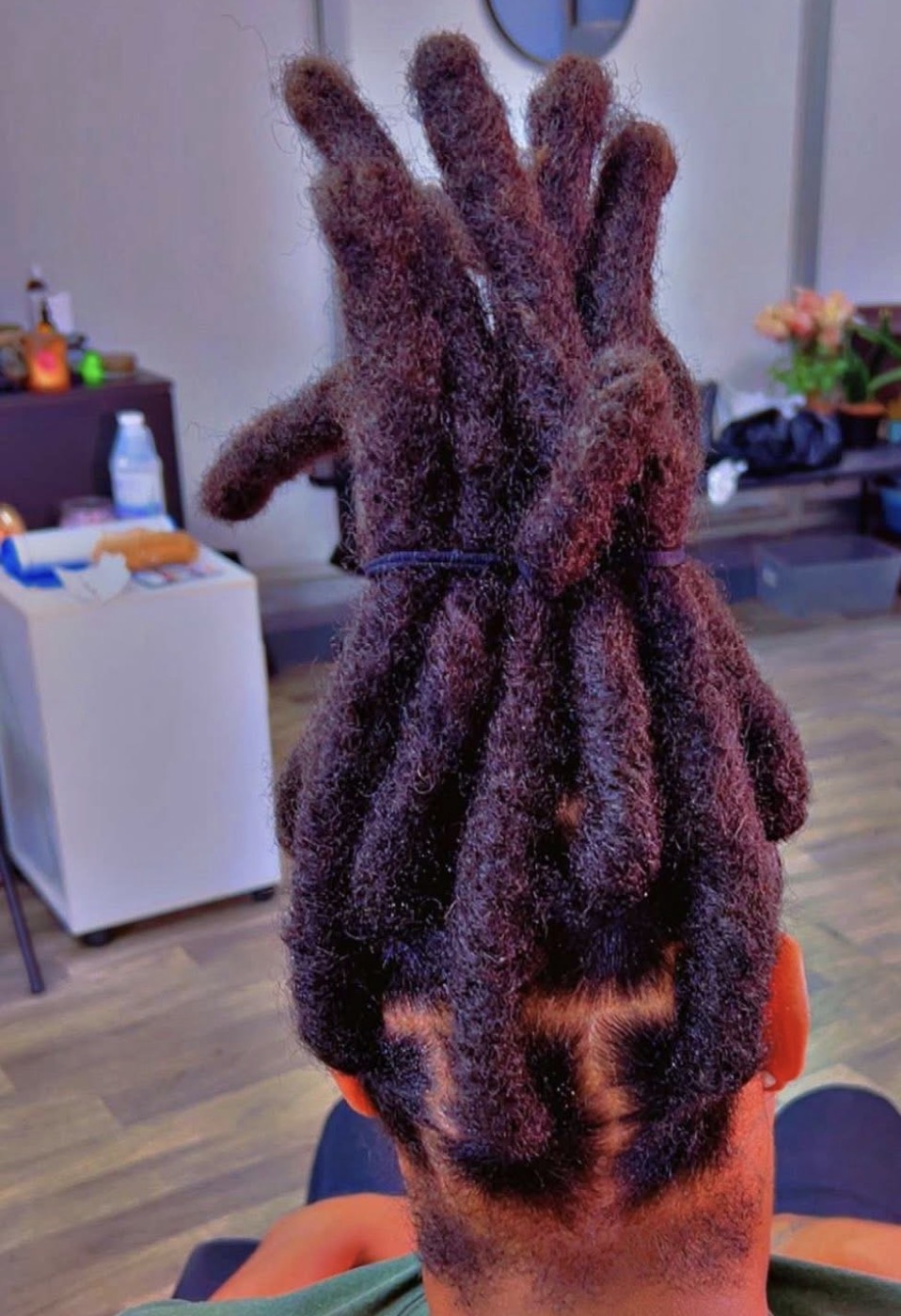 IN DA KUT loc and natural hair portfolio