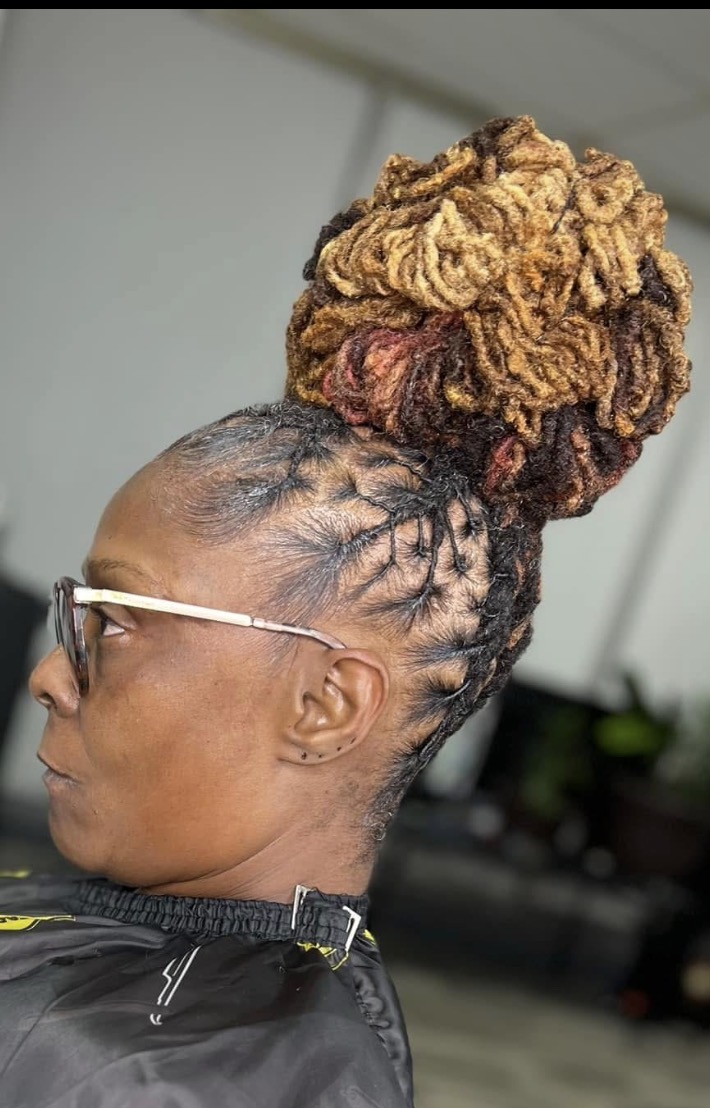 IN DA KUT loc and natural hair portfolio