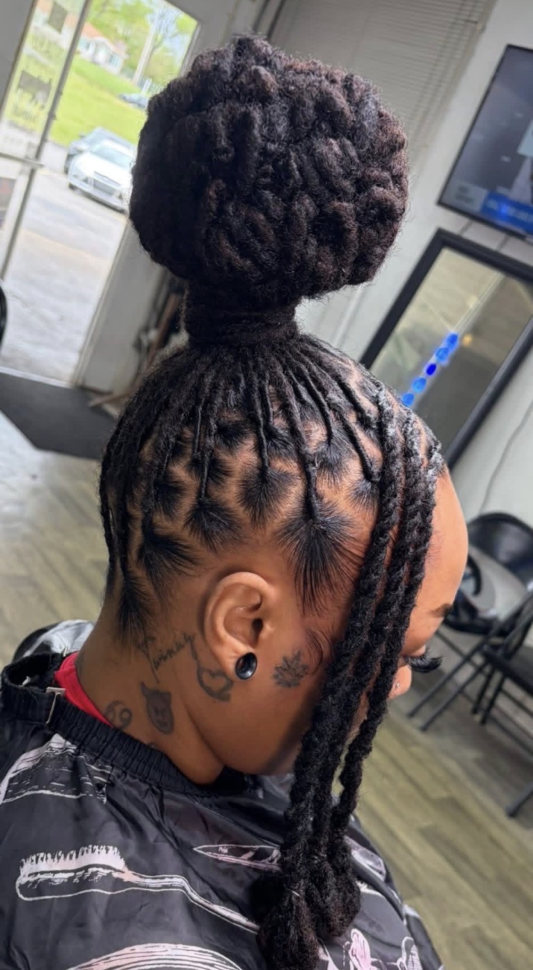 IN DA KUT loc and natural hair portfolio