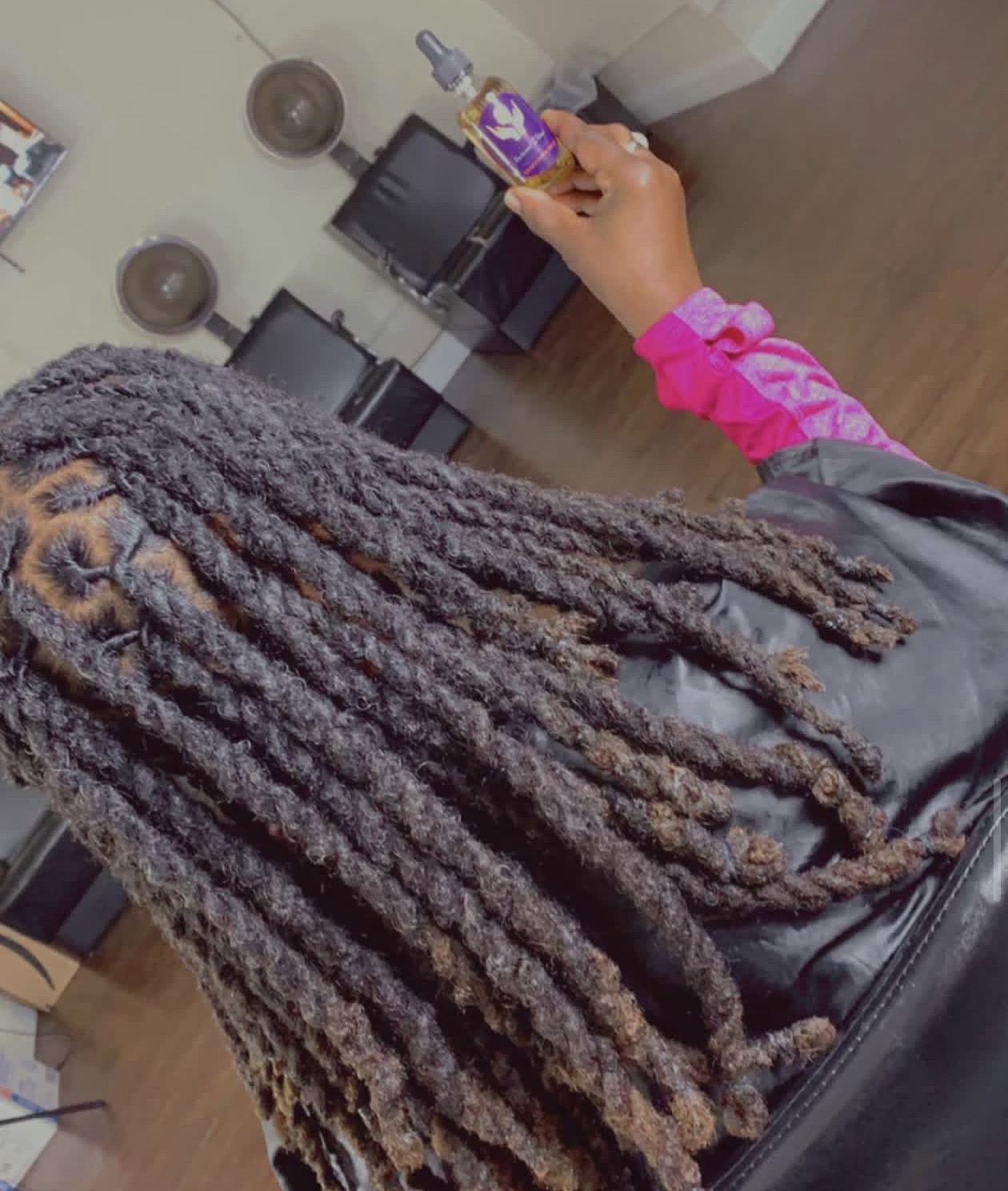 IN DA KUT loc and natural hair portfolio